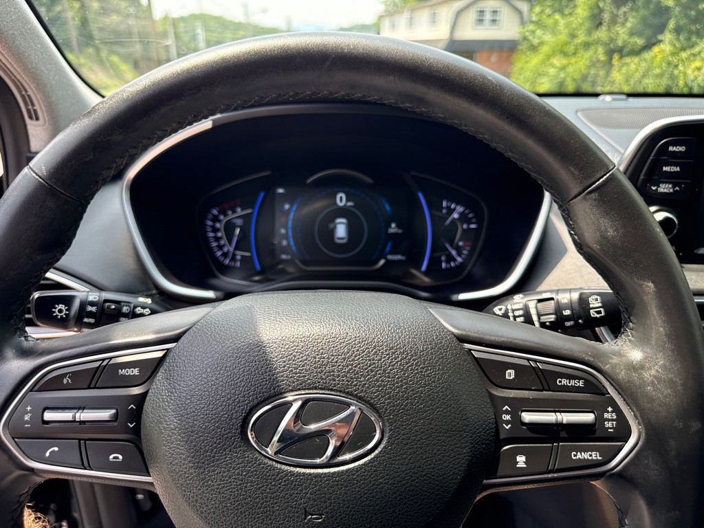 2020 Hyundai Santa Fe Image 20