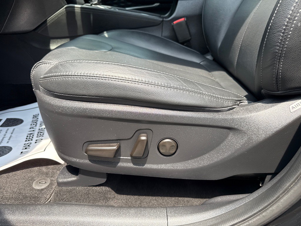 2020 Hyundai Santa Fe Image 25