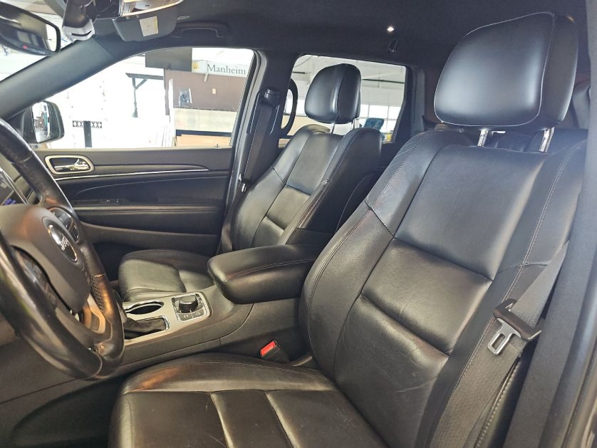 2019 Jeep Grand Cherokee Image 3