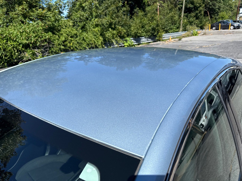2015 Chrysler 200 Image 8