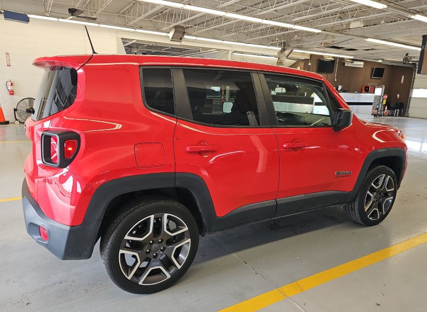 2021 Jeep Renegade Image 2