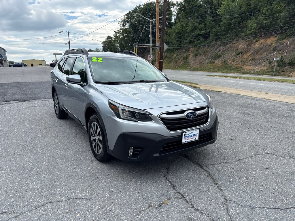 2022 Subaru Outback Image 2