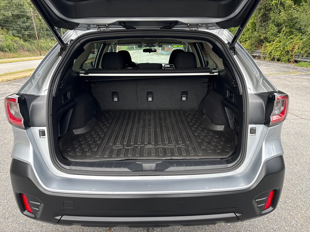 2022 Subaru Outback Image 9