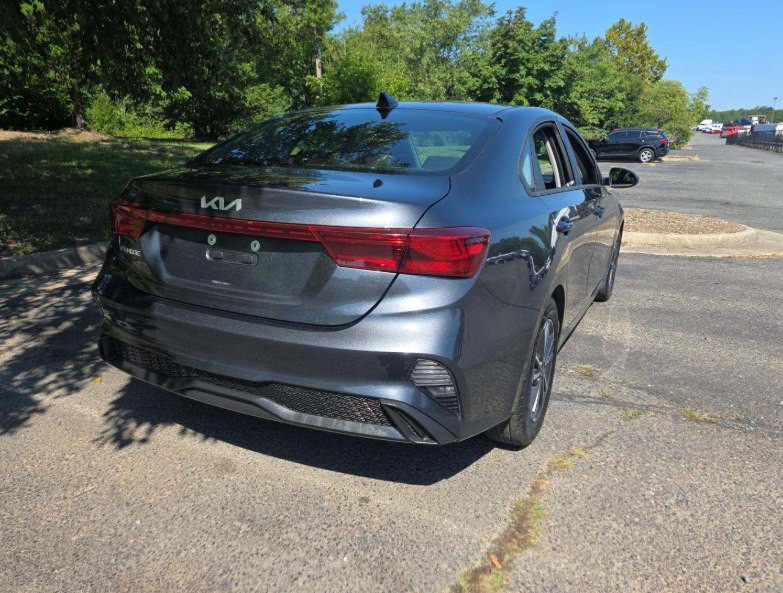 2023 Kia Forte Image 2