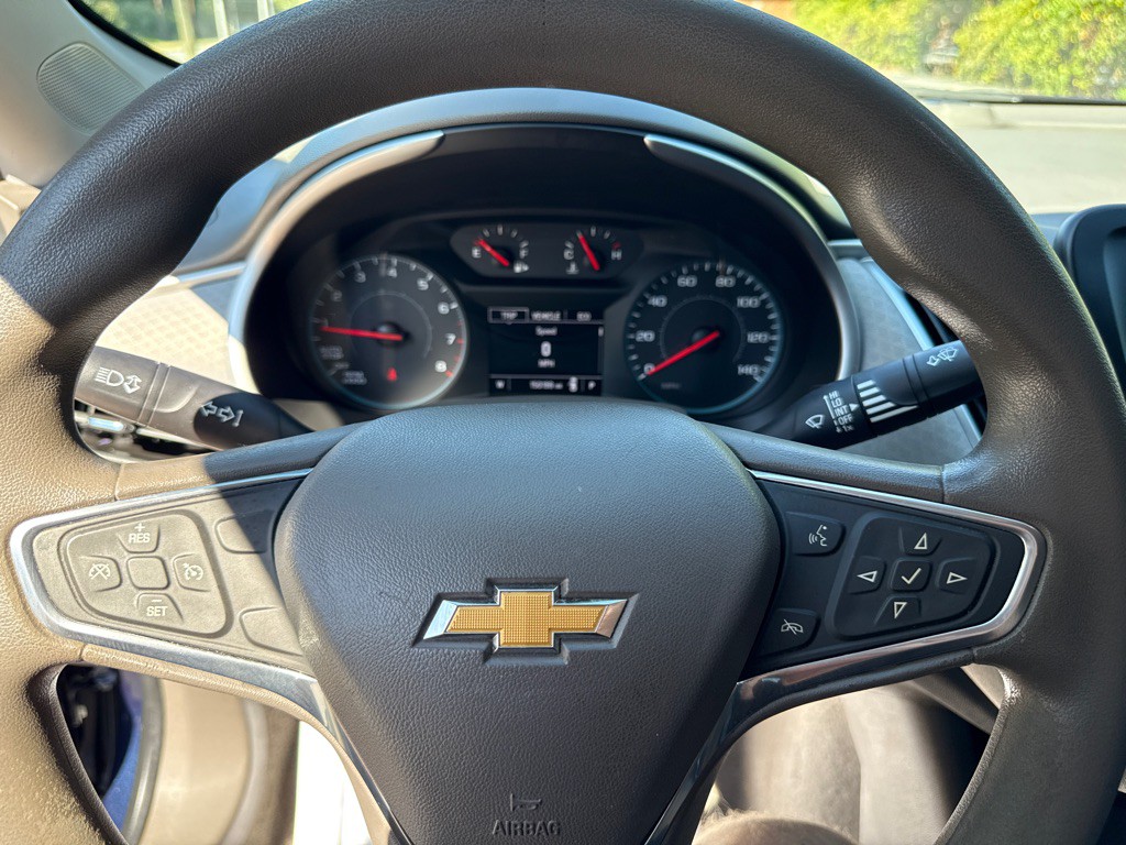 2018 Chevrolet Malibu Image 17