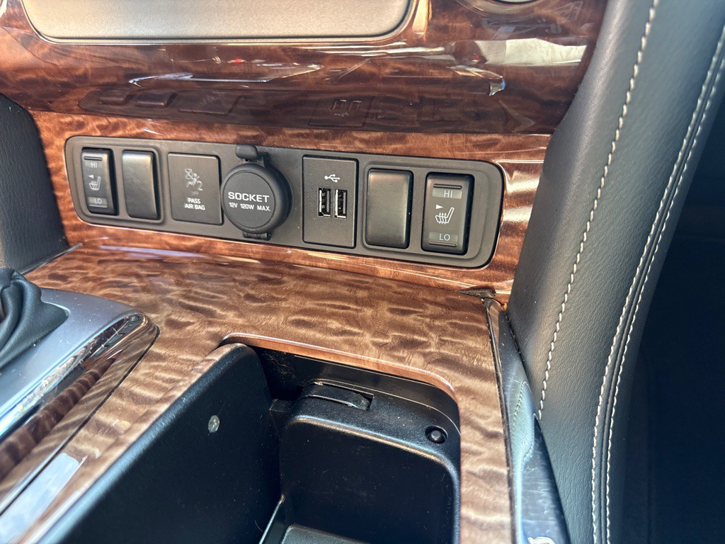 2020 Nissan Armada Image 18