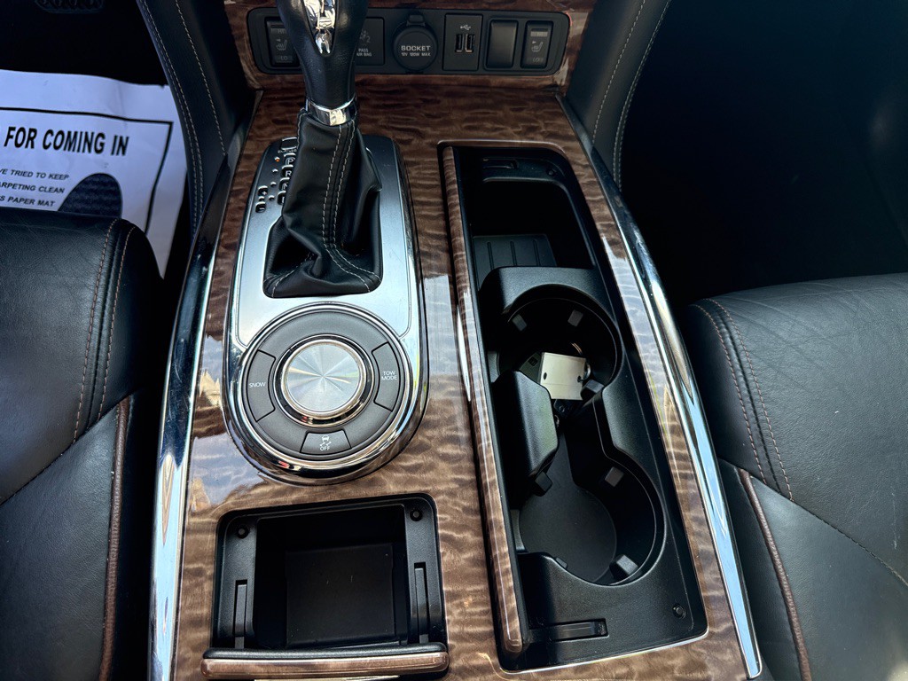 2020 Nissan Armada Image 19