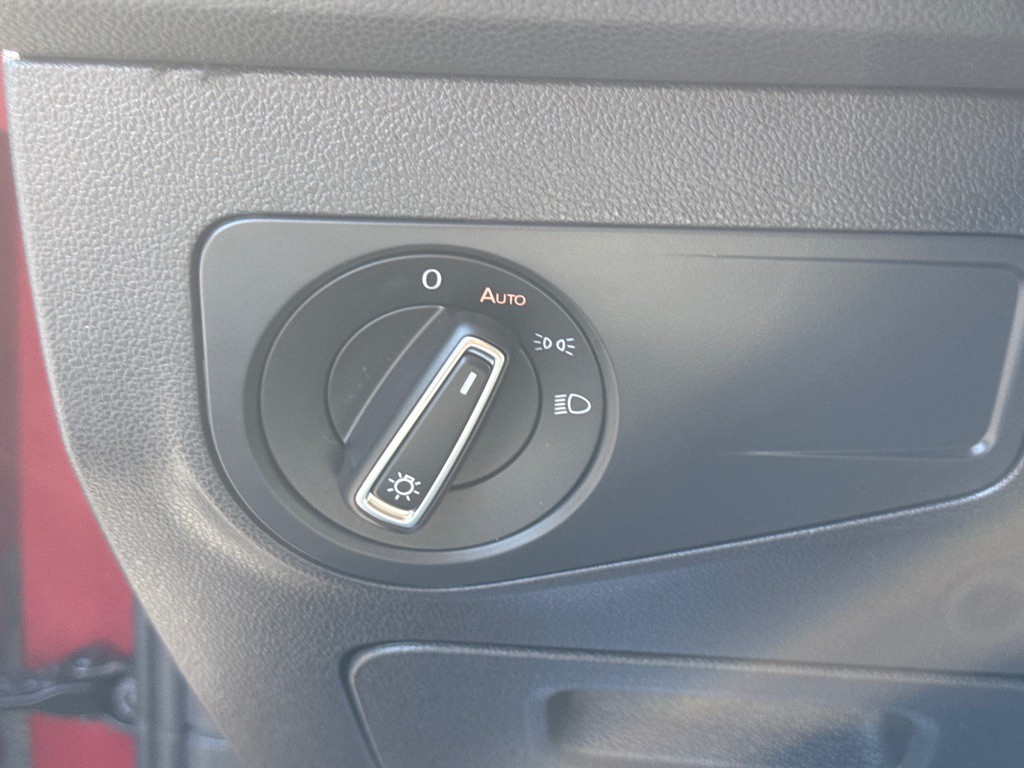 2019 Volkswagen Tiguan Image 19