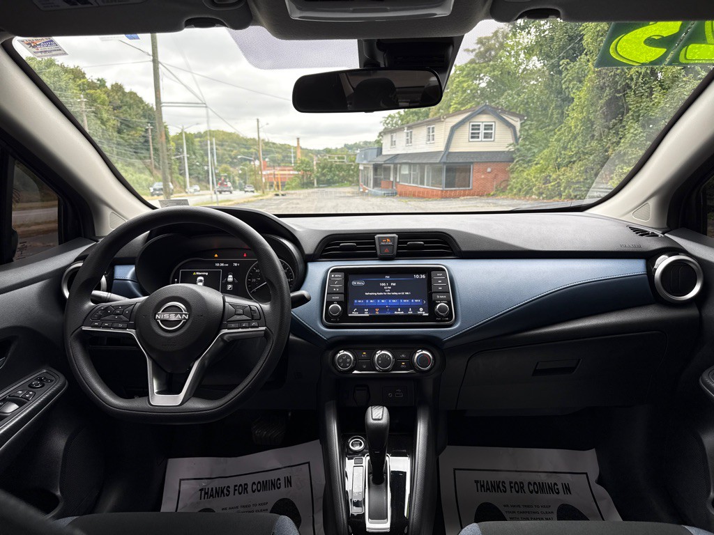 2025 Nissan Versa Image 11