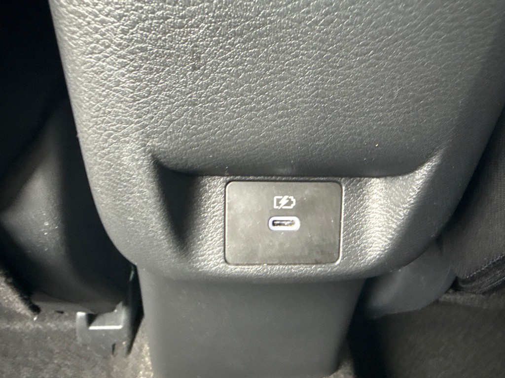 2025 Nissan Versa Image 12
