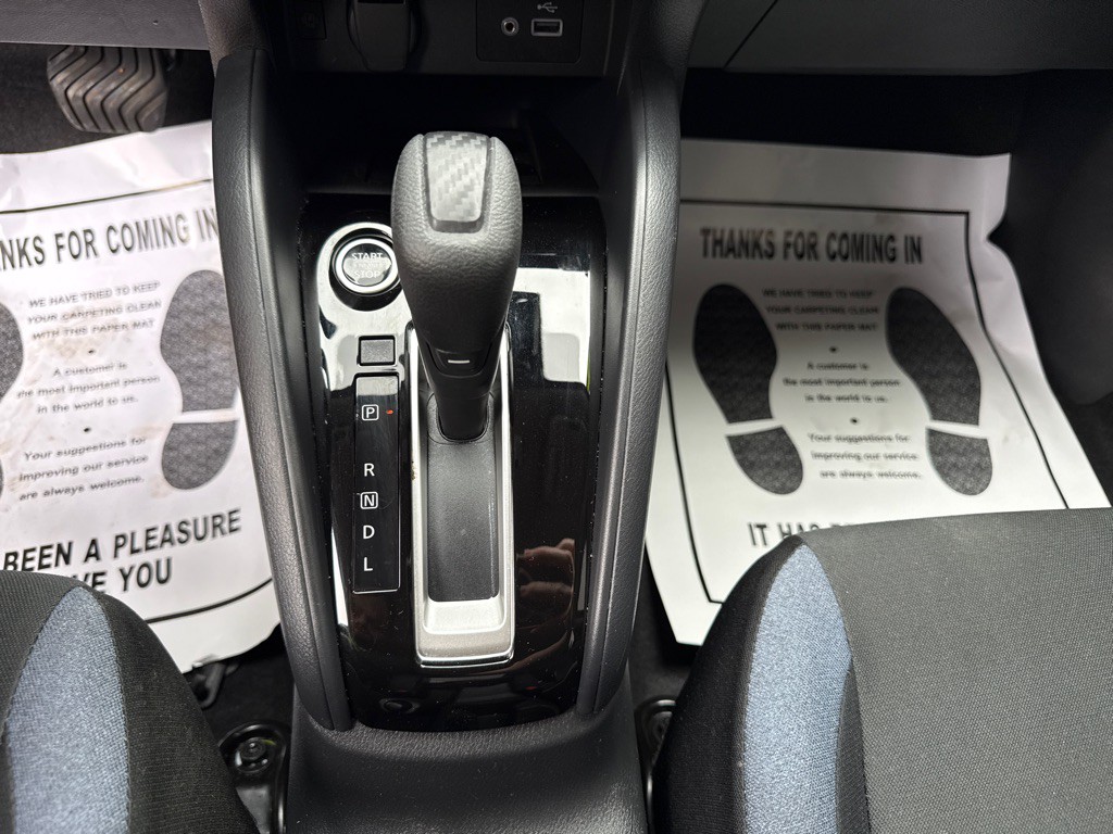 2025 Nissan Versa Image 15