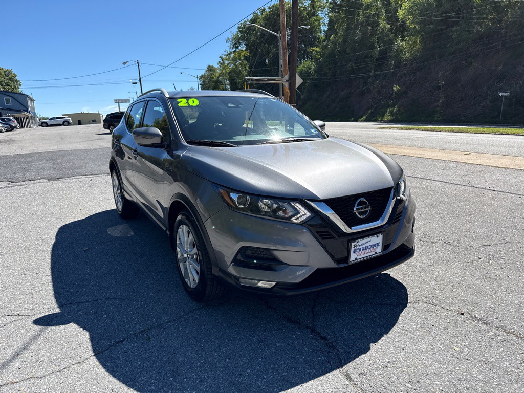 2020 Nissan Rogue Image 2