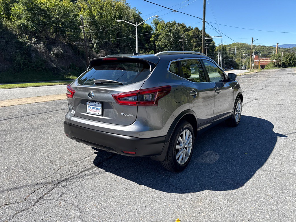 2020 Nissan Rogue Image 3