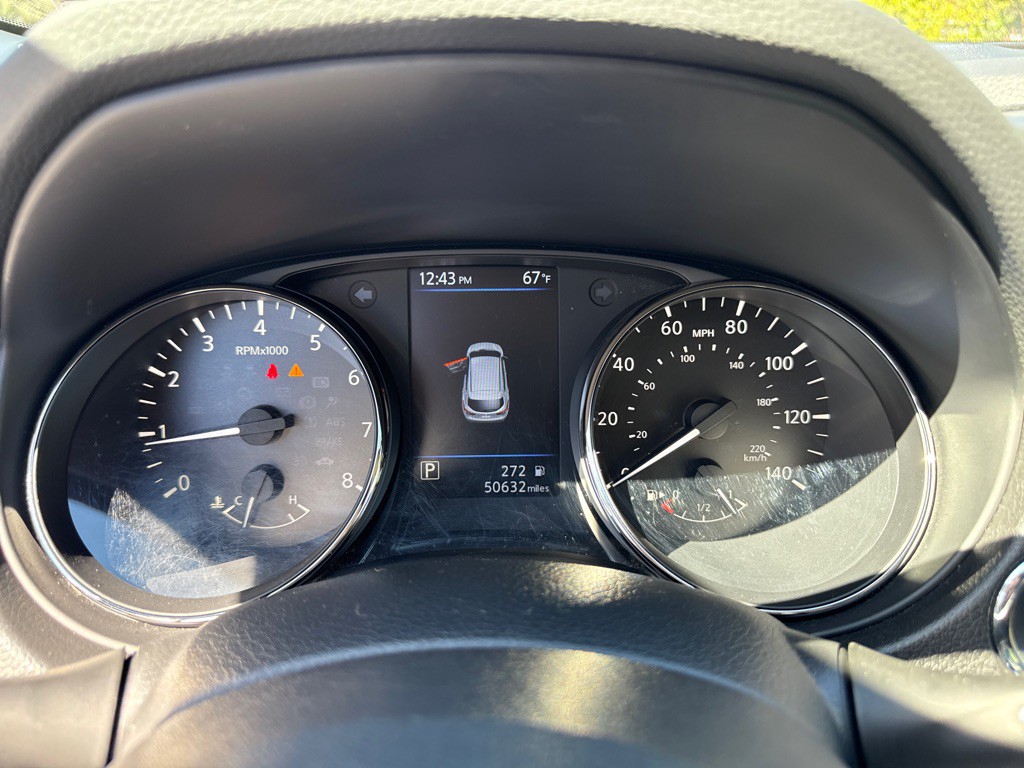 2020 Nissan Rogue Image 18