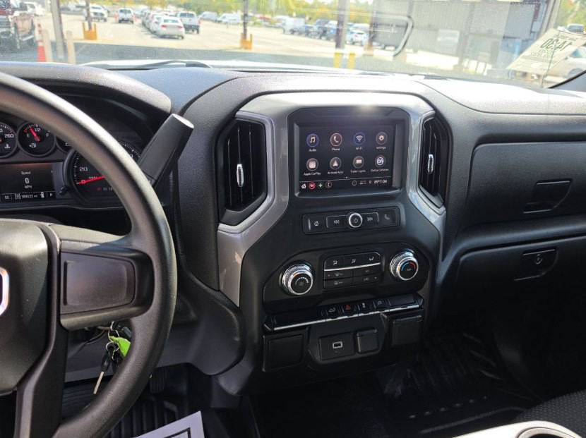 2020 GMC Sierra Image 3