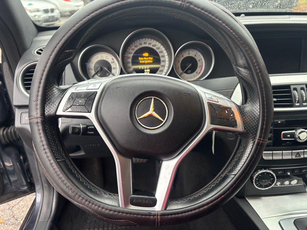 2013 Mercedes-Benz C-Class Image 70