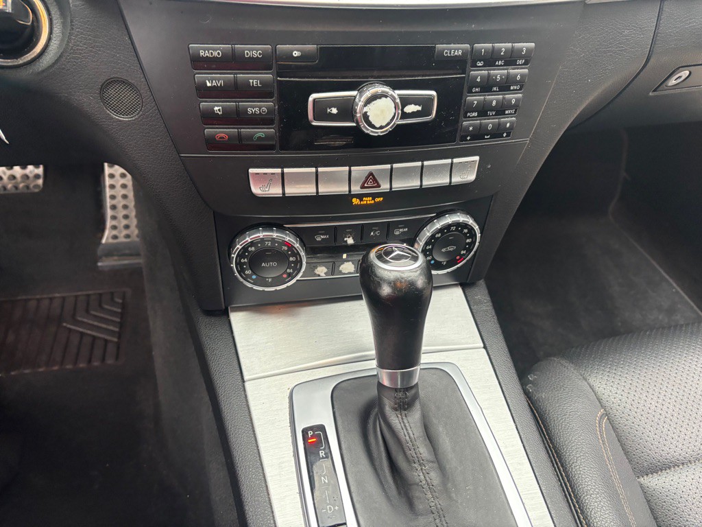 2013 Mercedes-Benz C-Class Image 73