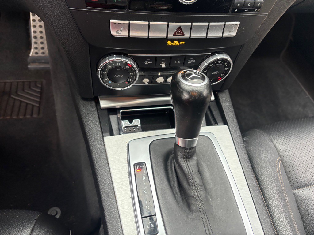 2013 Mercedes-Benz C-Class Image 74