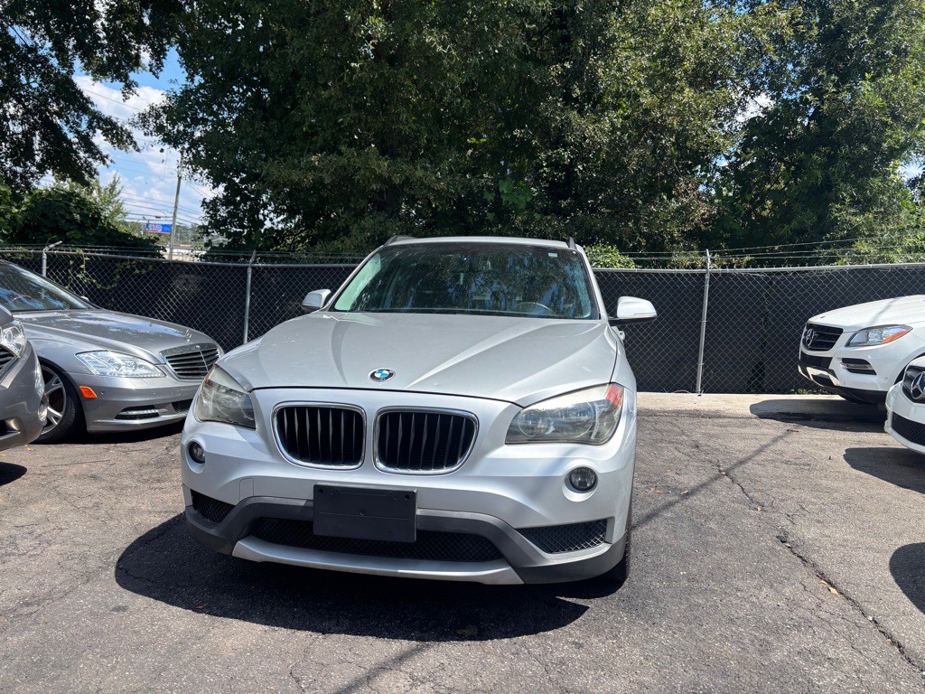 2014 BMW X1 Image 2