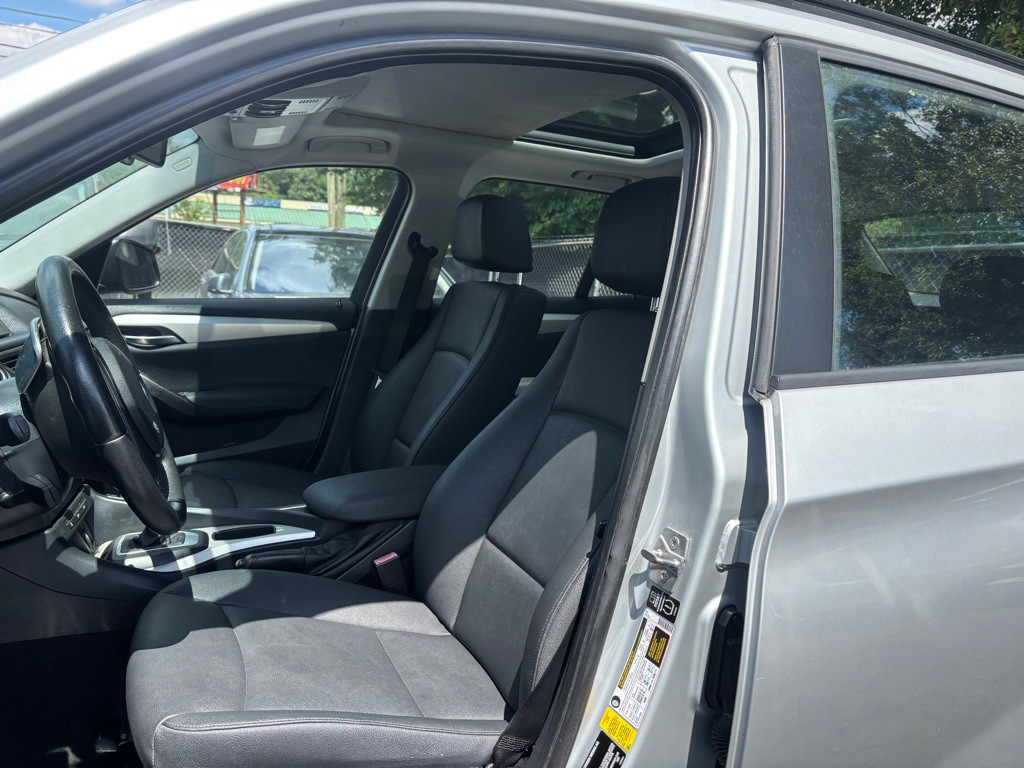 2014 BMW X1 Image 17