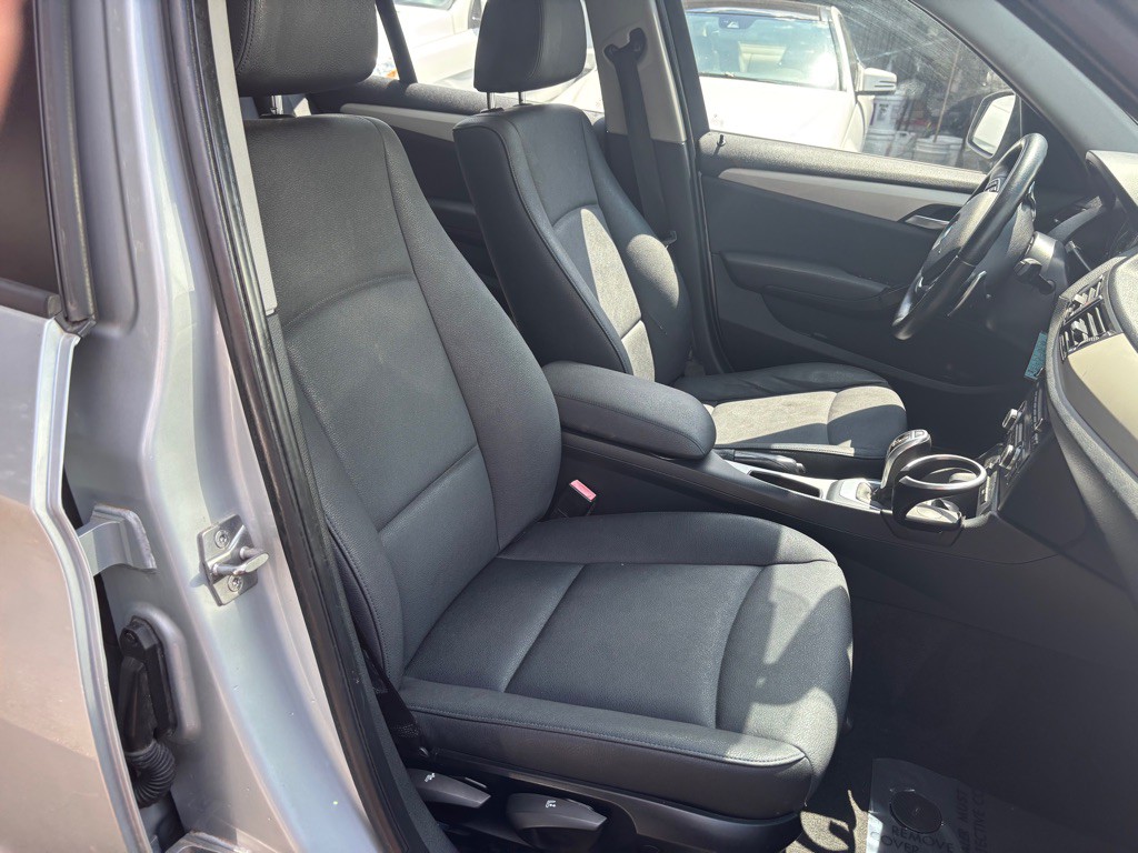 2014 BMW X1 Image 21