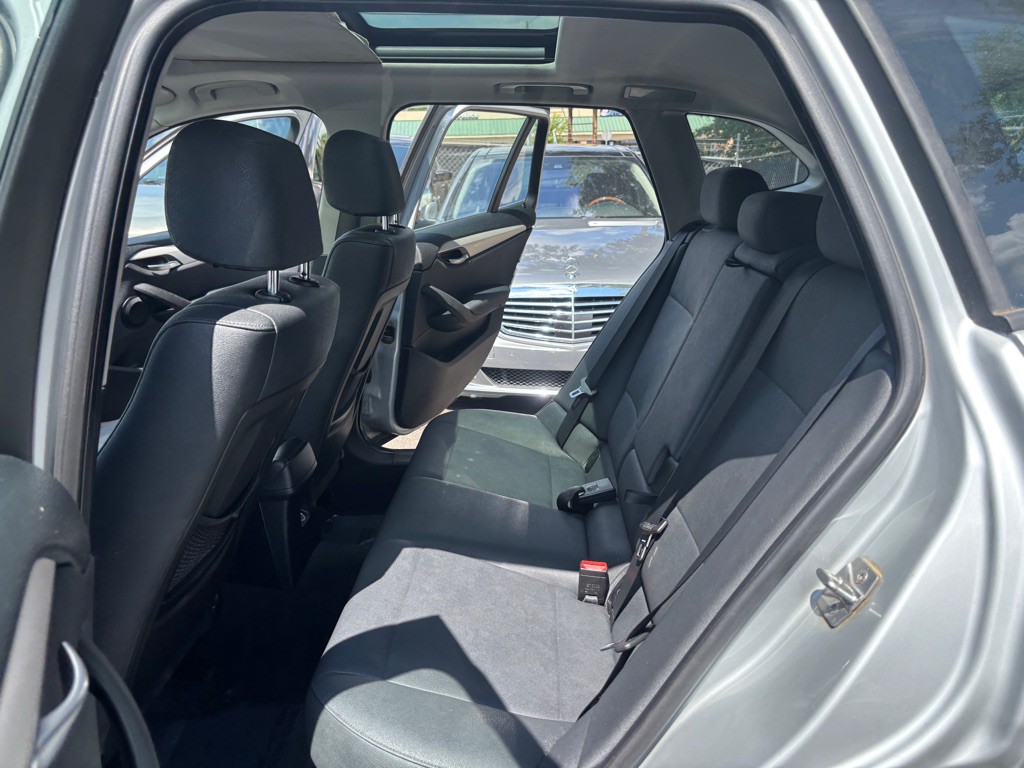2014 BMW X1 Image 28