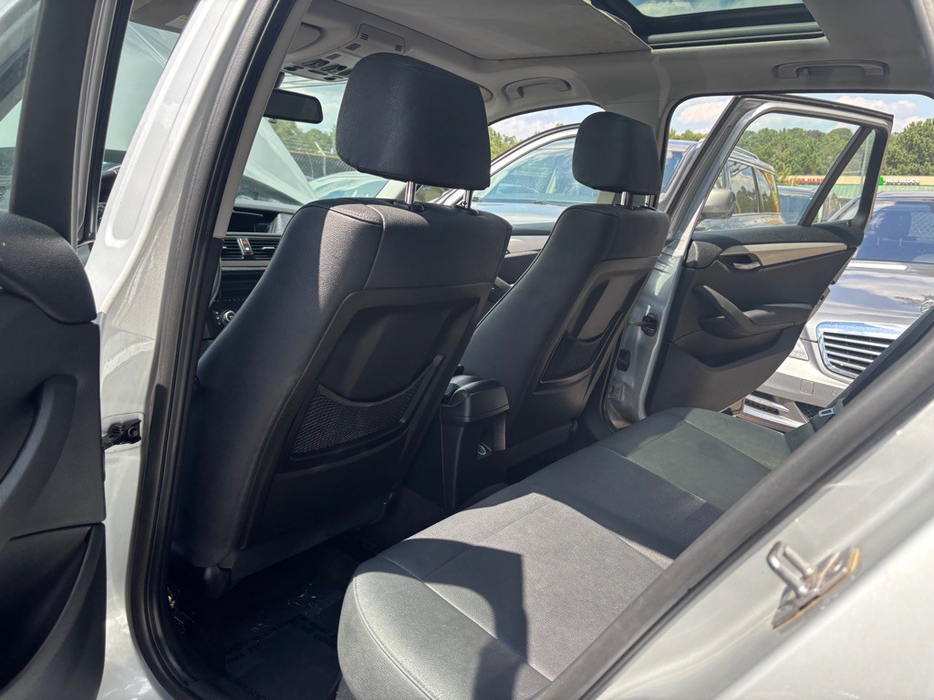 2014 BMW X1 Image 30