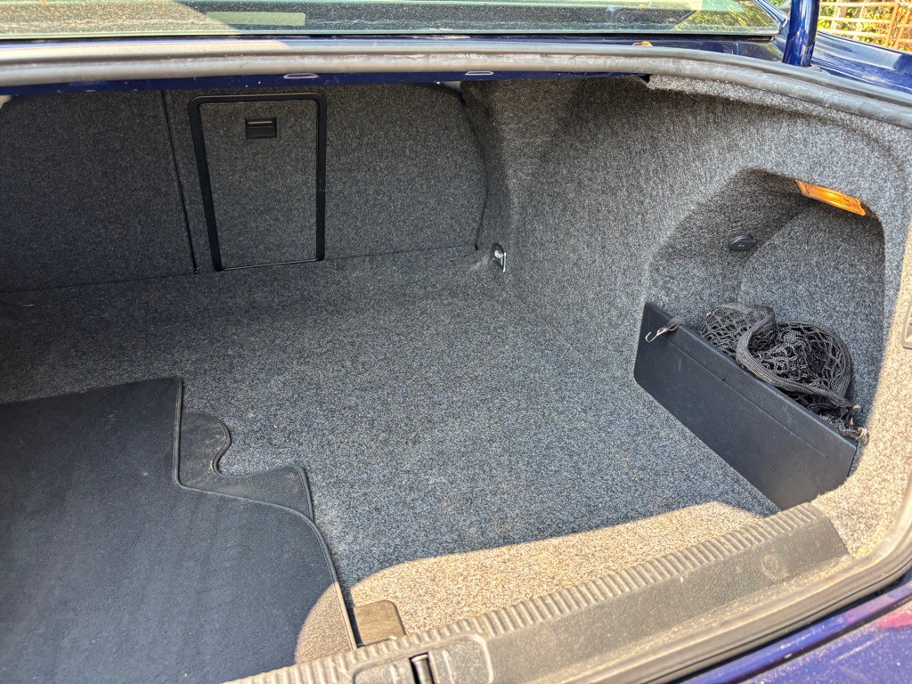 2006 Volkswagen Passat Image 39