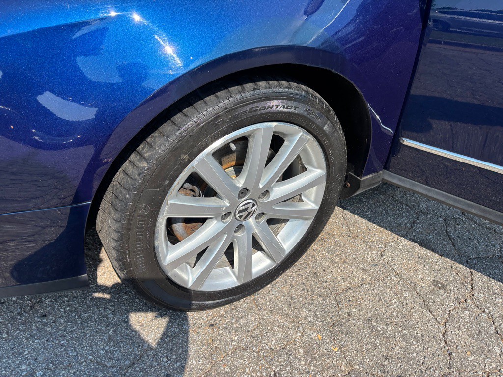 2006 Volkswagen Passat Image 52