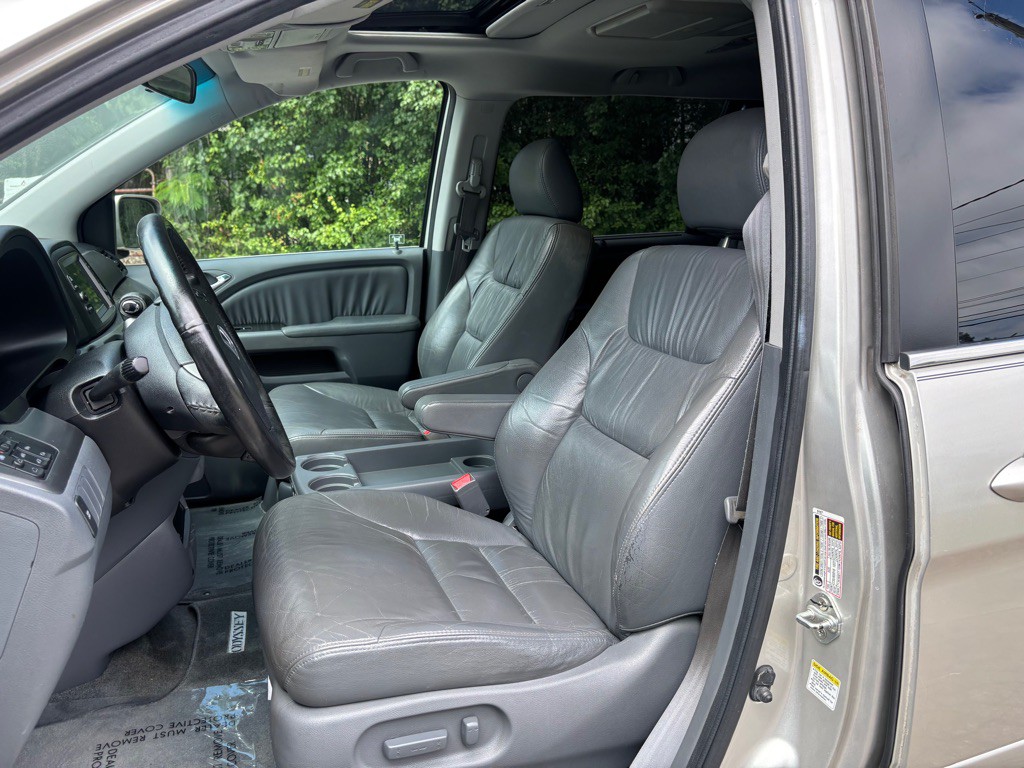 2007 Honda Odyssey Image 16