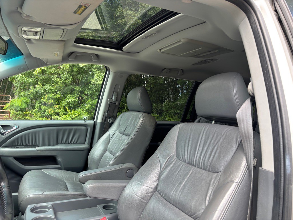 2007 Honda Odyssey Image 18