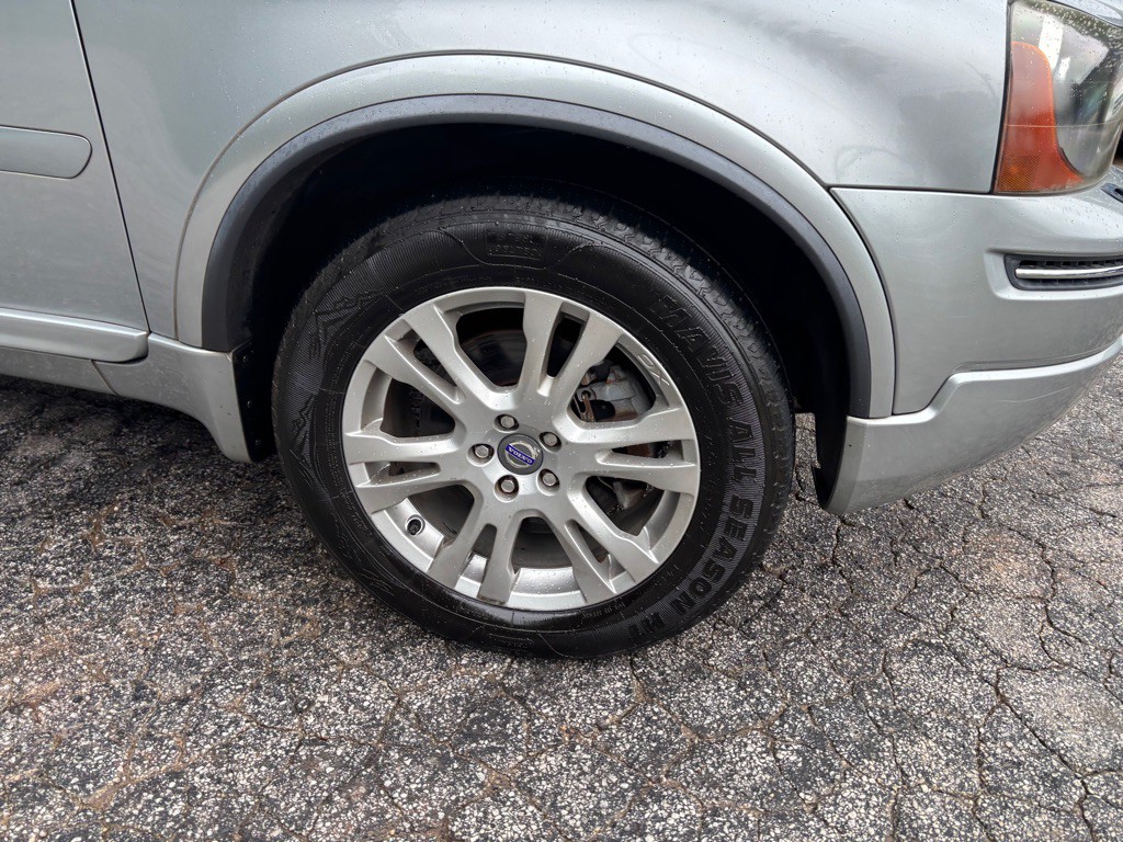 2013 Volvo XC90 Image 9