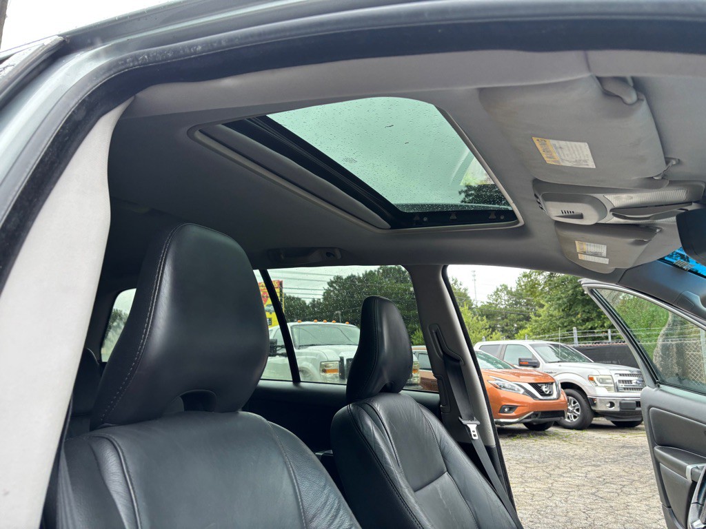2013 Volvo XC90 Image 25
