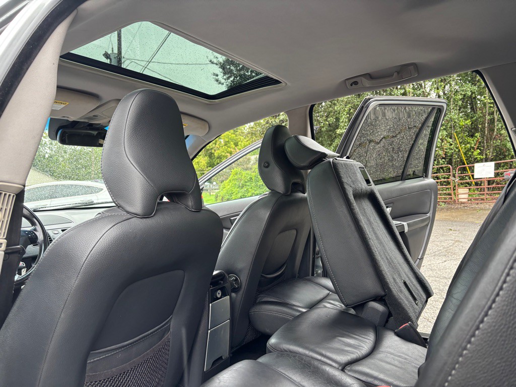 2013 Volvo XC90 Image 35