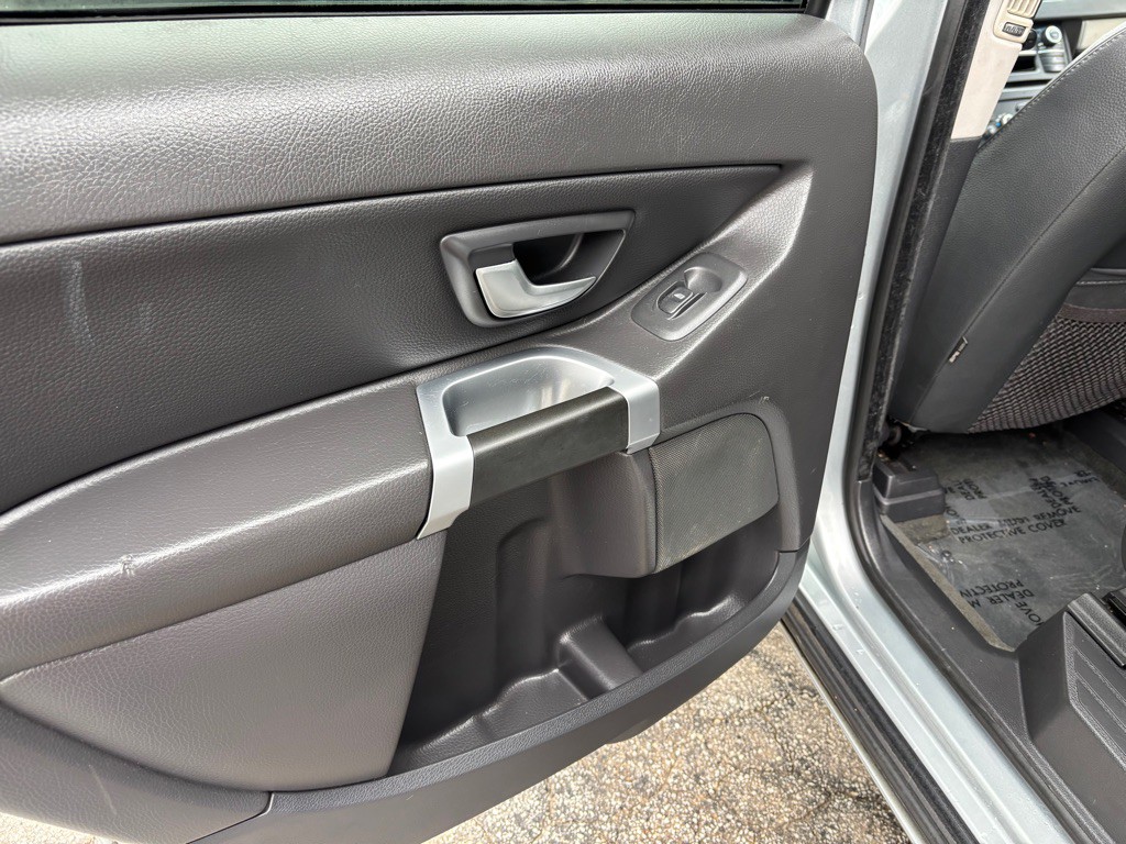 2013 Volvo XC90 Image 37