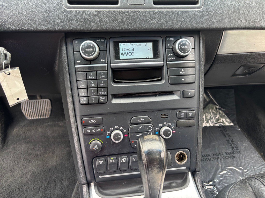 2013 Volvo XC90 Image 44