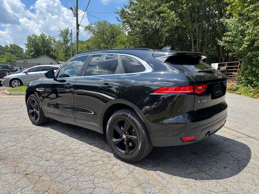 2018 Jaguar F-PACE Image 15