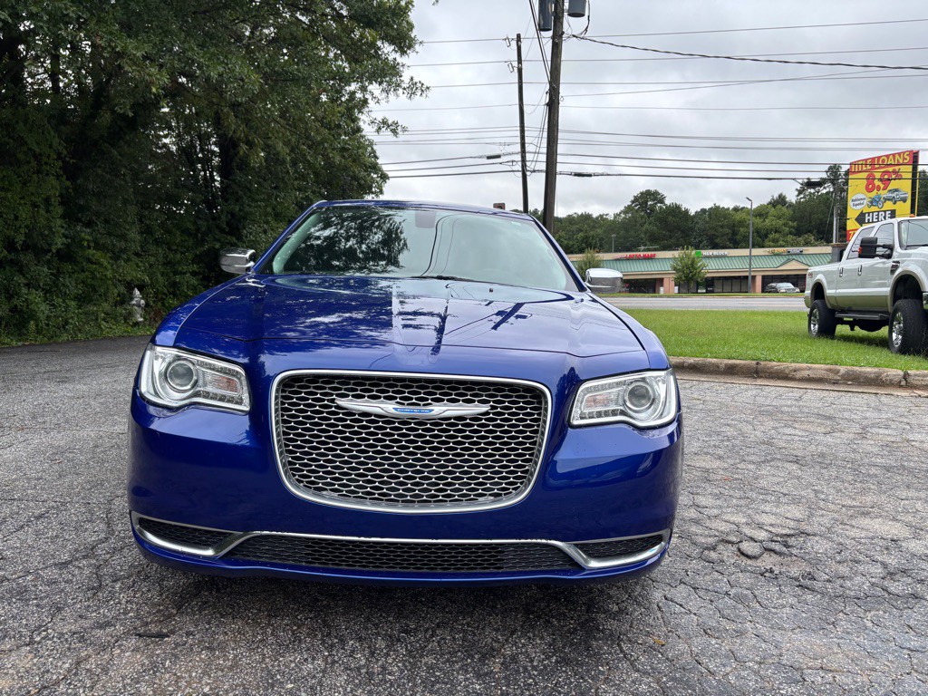 2021 Chrysler 300 Image 2