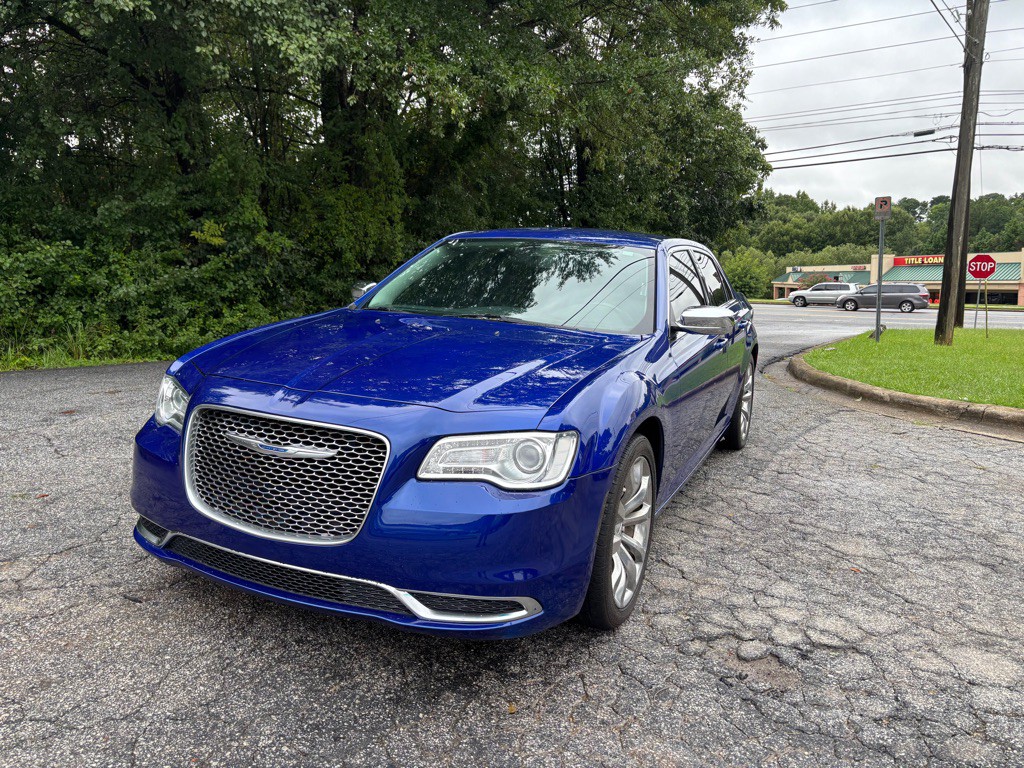 2021 Chrysler 300 Image 4