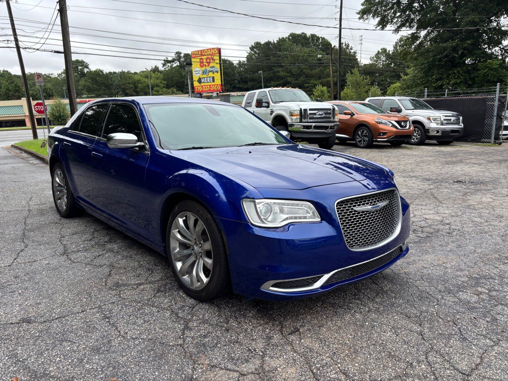 2021 Chrysler 300 Image 9