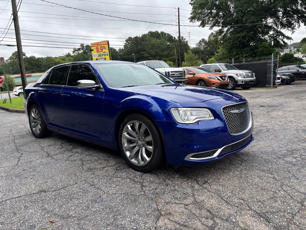 2021 Chrysler 300 Image 10