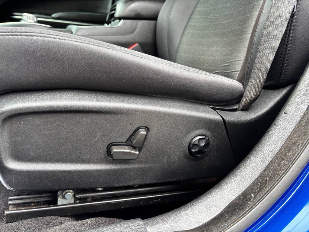 2021 Chrysler 300 Image 23