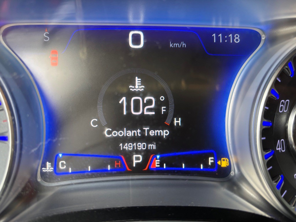 2021 Chrysler 300 Image 24