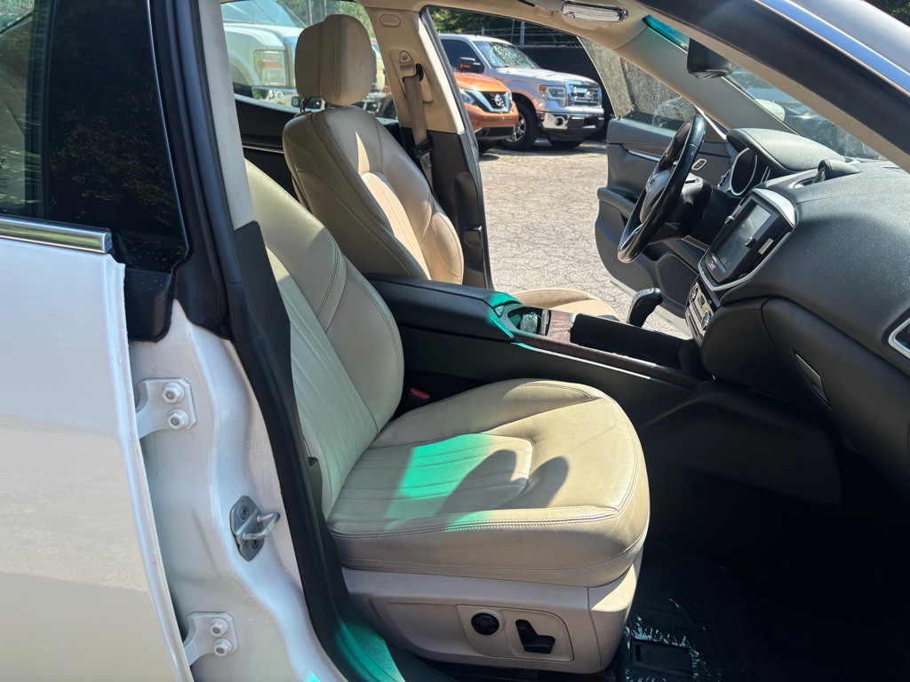 2015 Maserati Ghibli Image 23