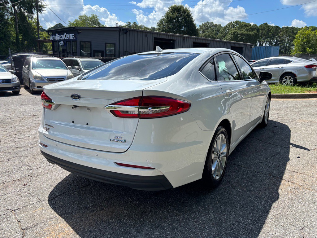 2019 Ford Fusion Image 10