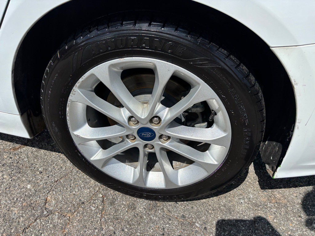 2019 Ford Fusion Image 12