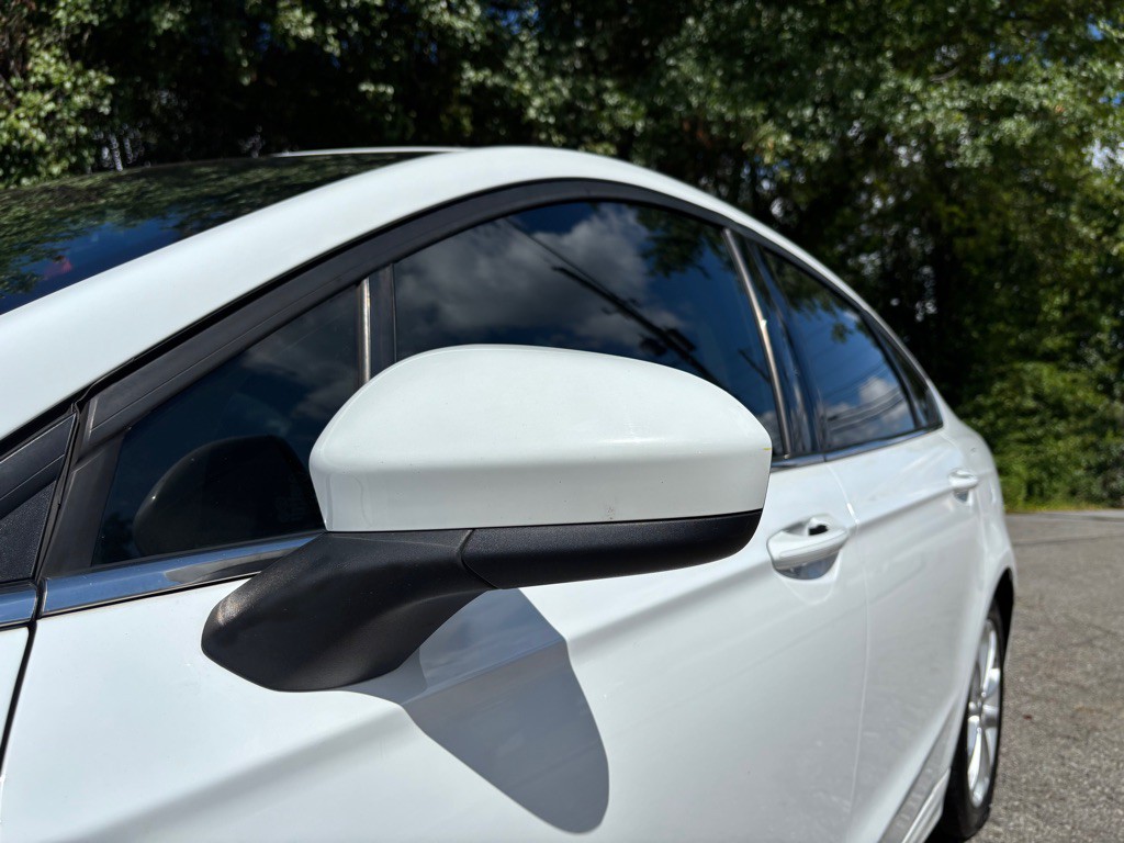 2019 Ford Fusion Image 13
