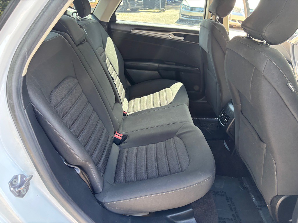 2019 Ford Fusion Image 22