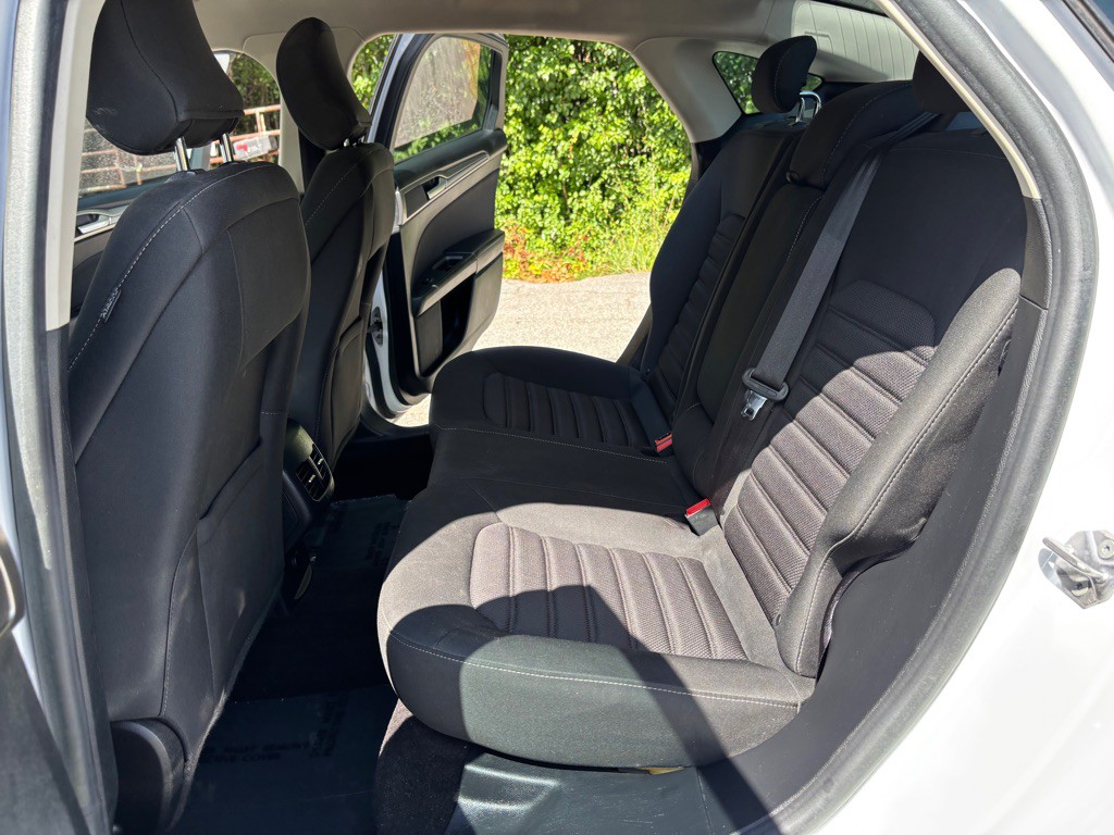 2019 Ford Fusion Image 26