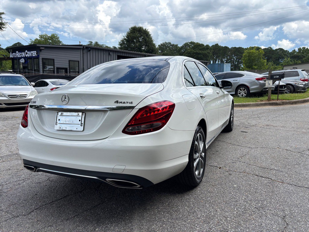 2017 Mercedes-Benz C-Class Image 15